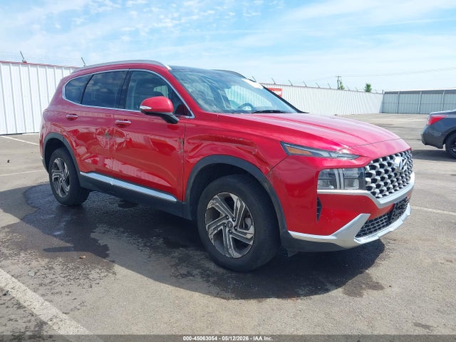 Salvage Hyundai SANTA FE Image