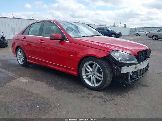 Salvage Mercedes-Benz C-Class Image