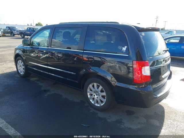 Chrysler Town & Country Touring