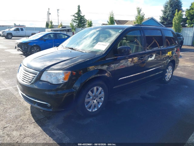 Chrysler Town & Country Touring