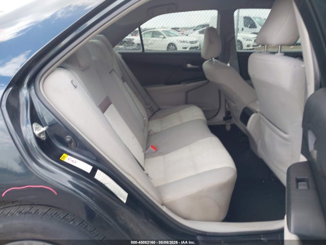 Toyota Camry Le