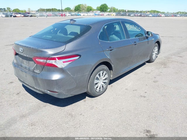 Toyota Camry Le