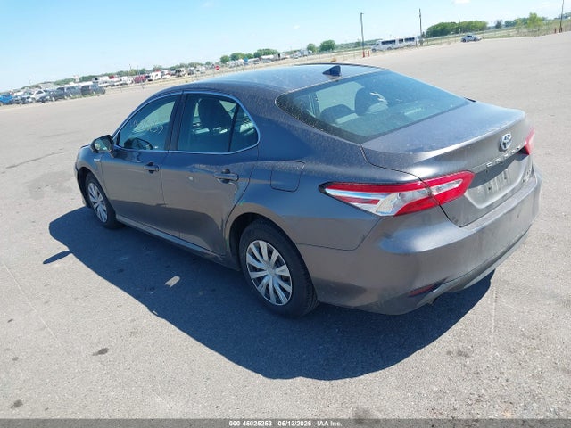 Toyota Camry Le