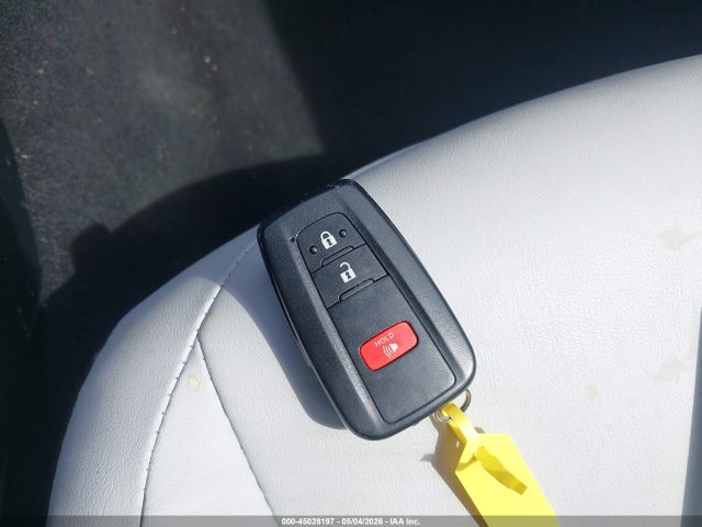 Toyota Prius Xle