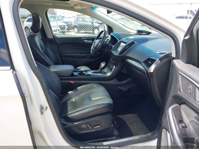 Ford Edge Titanium