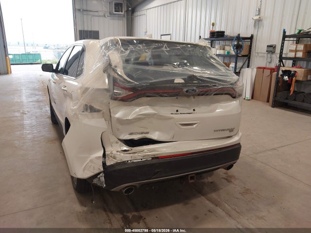 Ford Edge Titanium