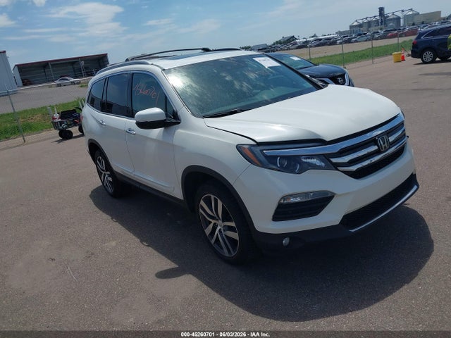 Salvage Honda Pilot Image