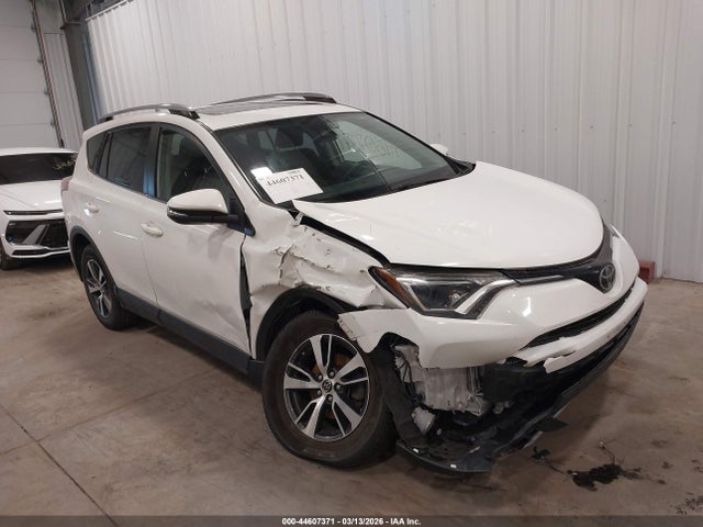 Salvage Toyota RAV4 Image