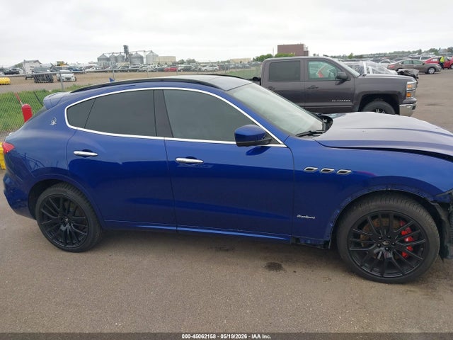 Maserati Levante S Gransport