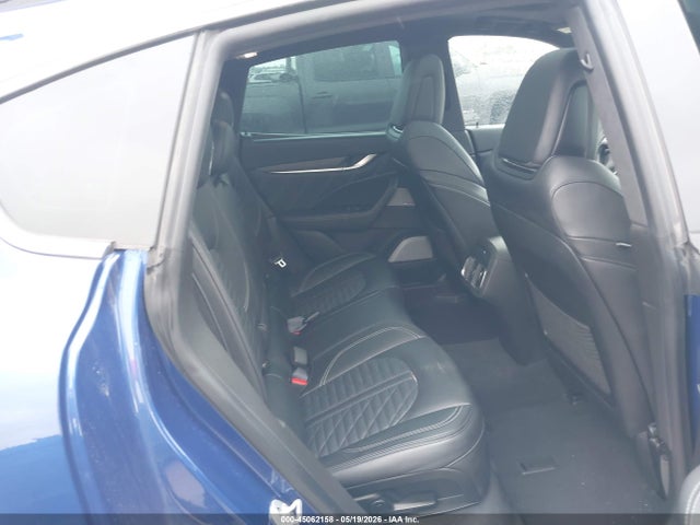 Maserati Levante S Gransport