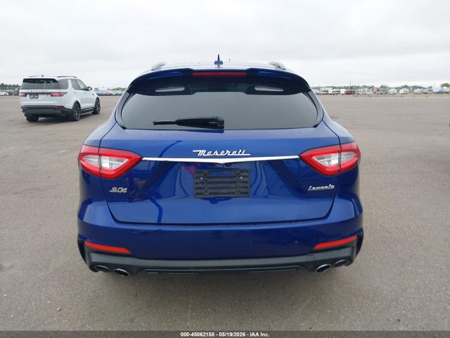 Maserati Levante S Gransport