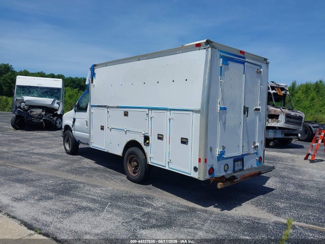 Ford E-350