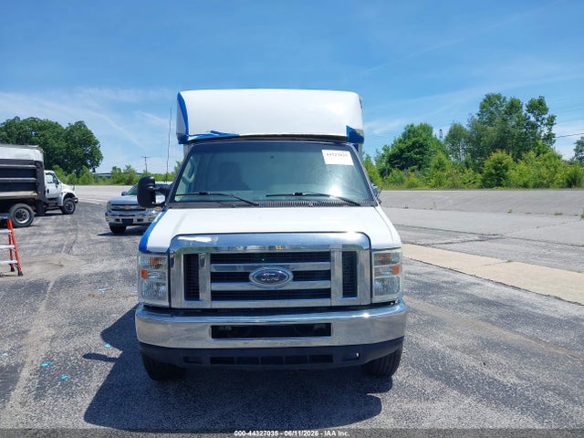 Ford E-350