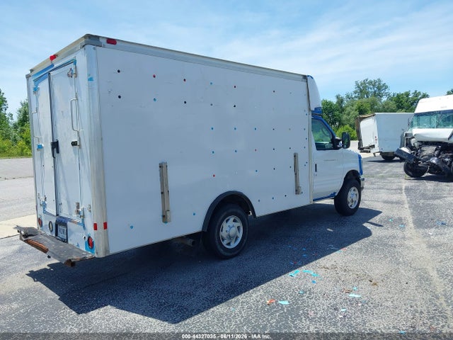Ford E-350