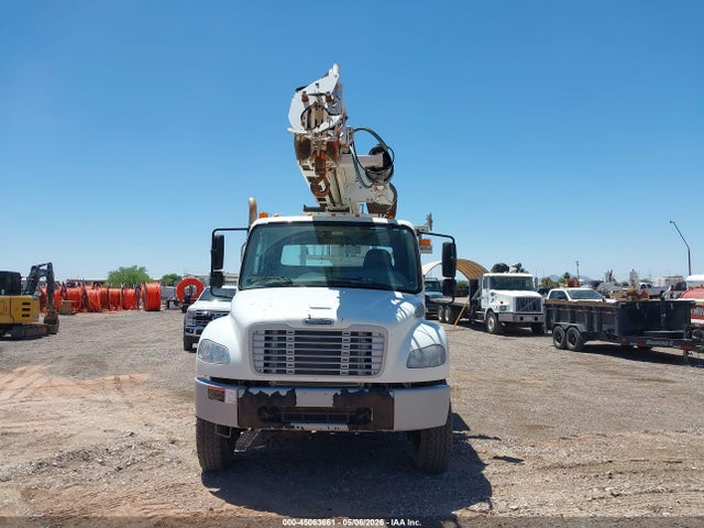 Freightliner M2 106 Medium Duty