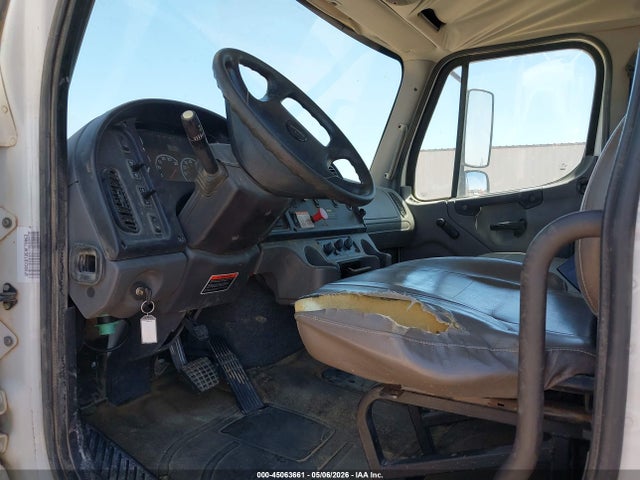 Freightliner M2 106 Medium Duty