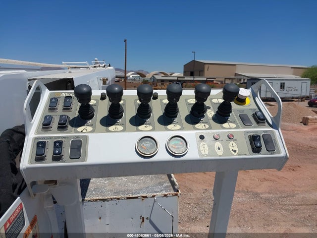 Freightliner M2 106 Medium Duty