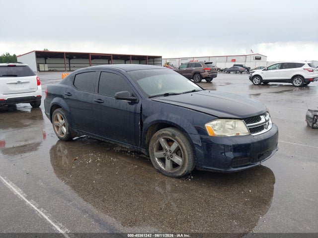 Salvage Dodge Avenger Image