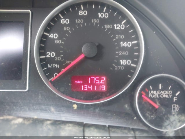Audi A4 3.2