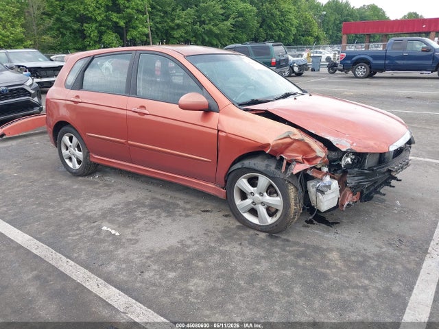 Salvage Kia Spectra Image