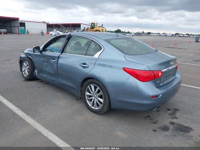 INFINITI Q50 2.0t Premium