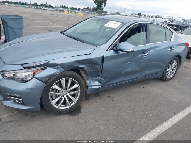 INFINITI Q50 2.0t Premium