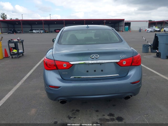 INFINITI Q50 2.0t Premium