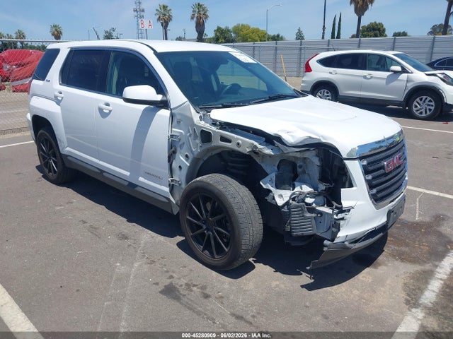 Salvage GMC Terrain Image
