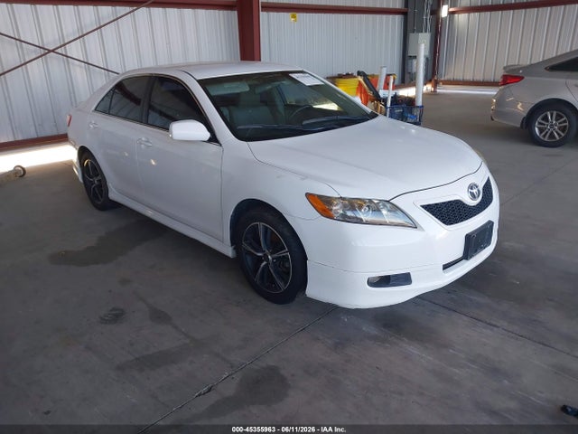Salvage Toyota Camry Image