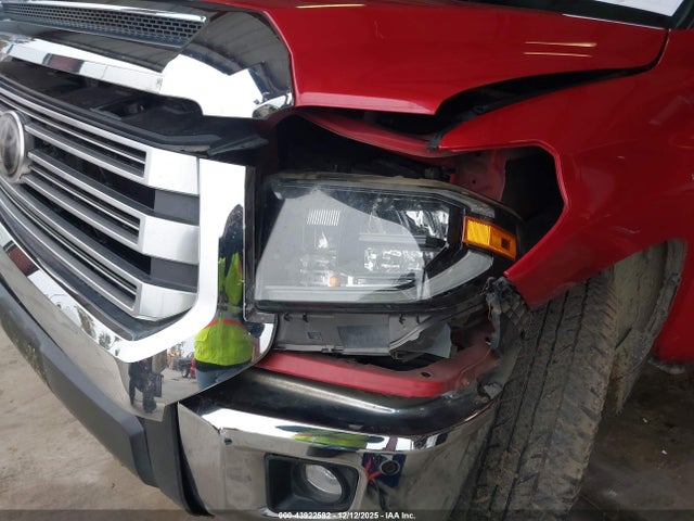Toyota Tundra Limited 5.7l V8