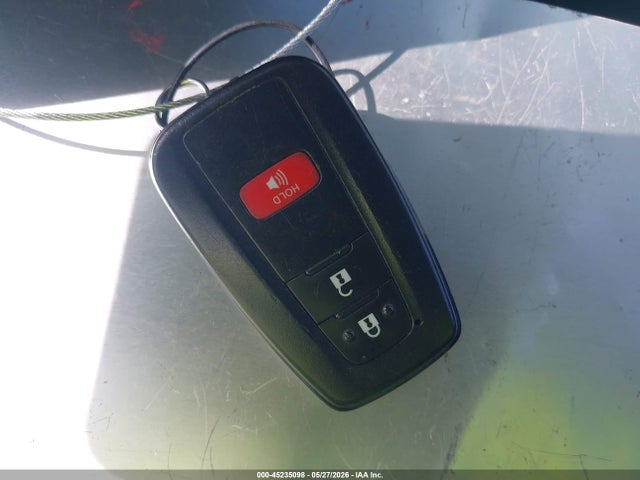 Toyota Prius Le Awd-e