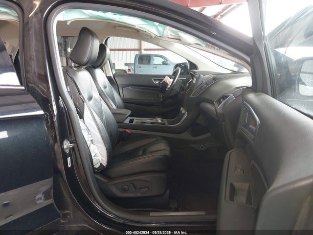 Ford Edge Titanium