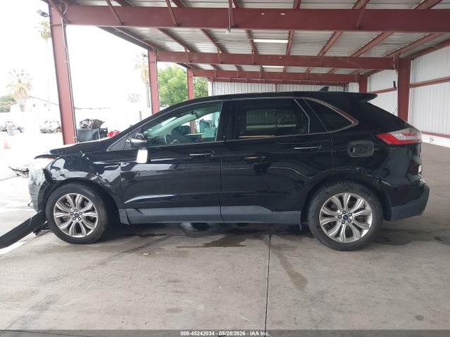 Ford Edge Titanium