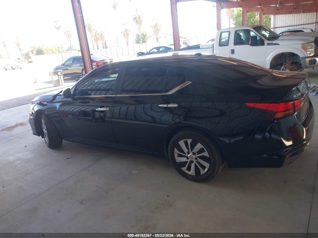Nissan Altima S Fwd