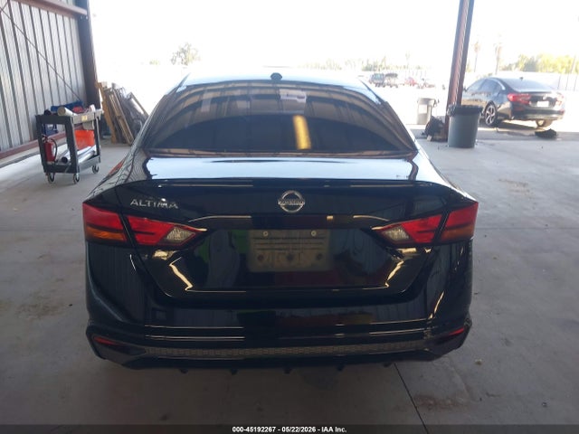 Nissan Altima S Fwd