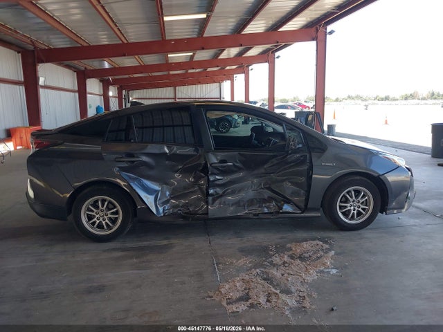 Toyota Prius Three