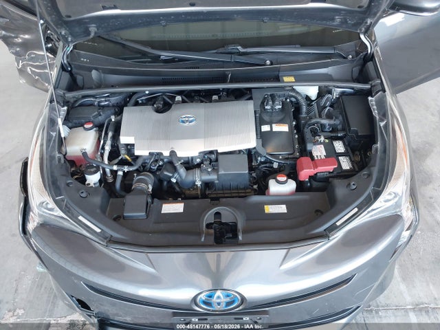 Toyota Prius Three
