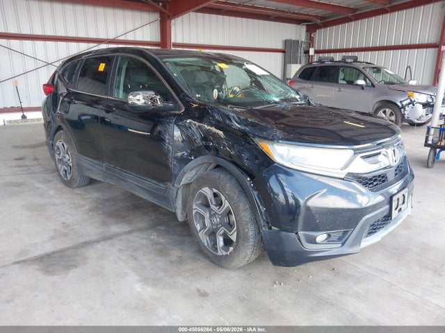 Salvage Honda CR-V Image