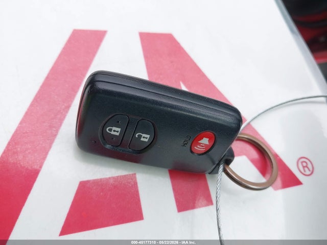 Toyota Prius Three
