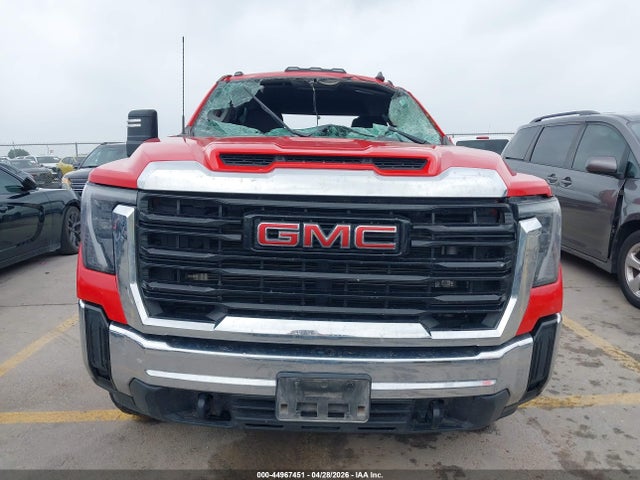 General Motors Sierra 2500HD 4wd  Standard Bed Pro