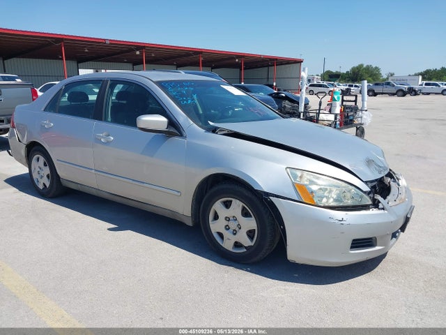Salvage Honda Accord Image