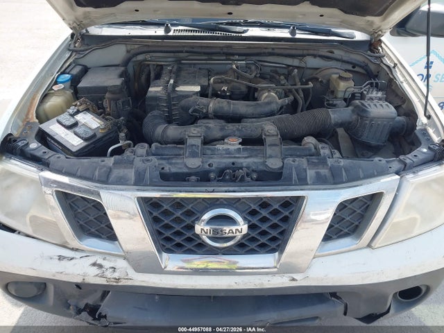 Nissan Frontier S