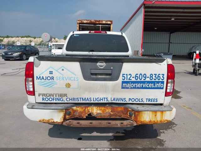 Nissan Frontier S