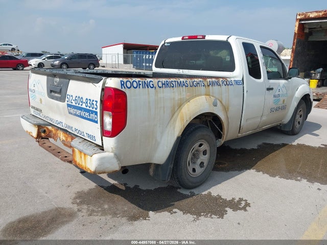Nissan Frontier S