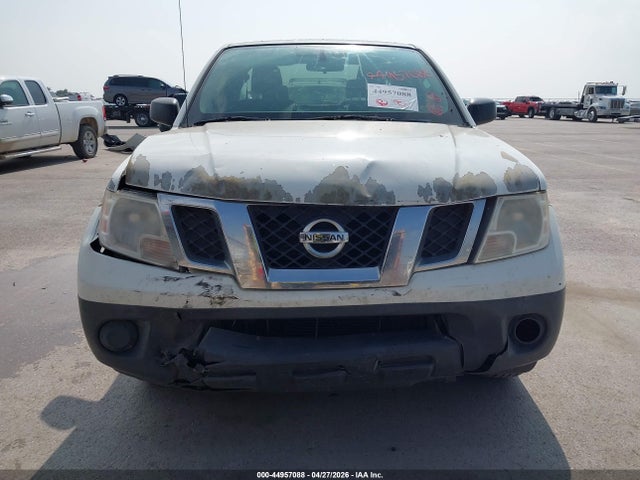 Nissan Frontier S
