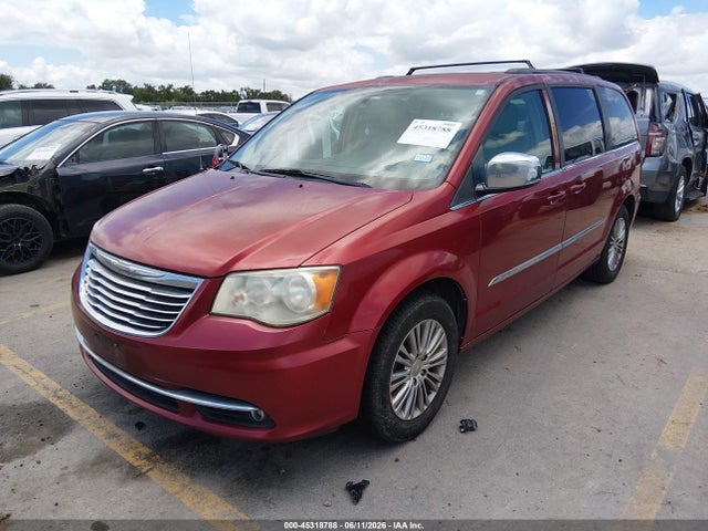 Chrysler Town & Country Touring-l