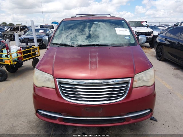 Chrysler Town & Country Touring-l