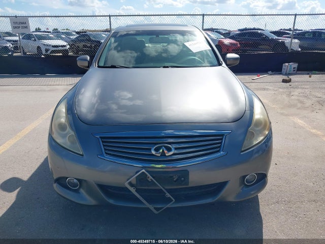 INFINITI G37 Journey