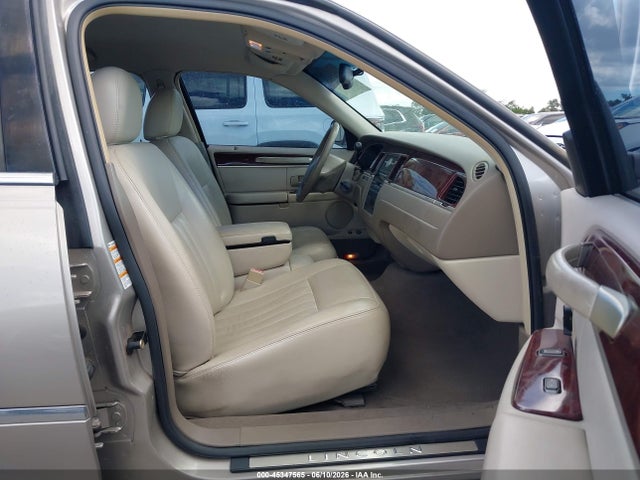 Lincoln Towncar Executive