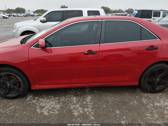 Toyota Camry Se